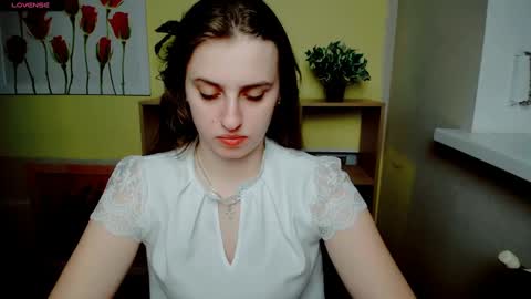 Snapshot of mariatess_ chatting on 6, 2, 2025 Mariia online show from 6, 2, 2025