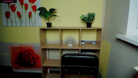 Snapshot of mariatess_ chatting on 11, 2, 2025 Mariia online show from 11, 2, 2025