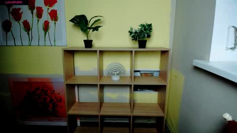 Snapshot of mariatess_ chatting on 21, 2, 2025 Mariia online show from 21, 2, 2025