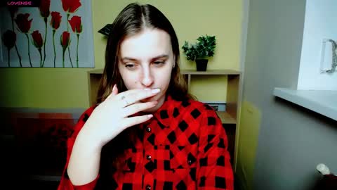 Snapshot of mariatess_ chatting on 25, 2, 2025 Mariia online show from 25, 2, 2025