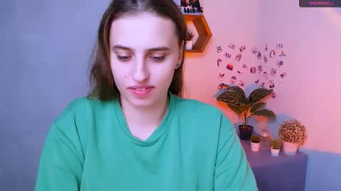 Snapshot of mariatess_ chatting on 2, 10, 2025 Mariia online show from 2, 10, 2025