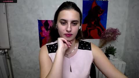 Snapshot of mariatess_ chatting on 4, 10, 2025 Mariia online show from 4, 10, 2025