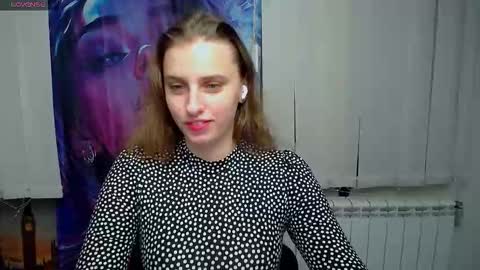 Snapshot of mariatess_ chatting on 28, 11, 2025 Mariia online show from 28, 11, 2025