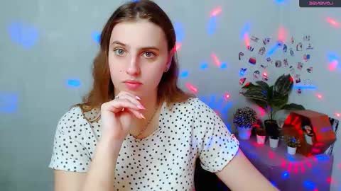 Snapshot of mariatess_ chatting on 19, 12, 2025 Mariia online show from 19, 12, 2025