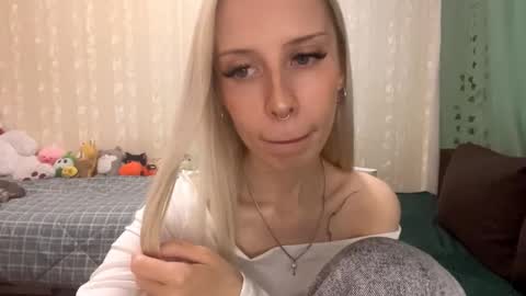 Molly online show from 29, 9, 2025