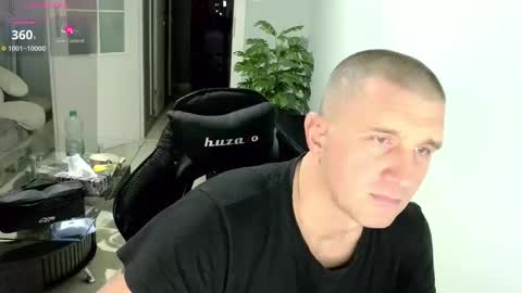 Snapshot of maribor5879 chatting on 17, 11, 2025 maribor5879 online show from 17, 11, 2025