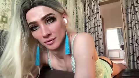 Snapshot of maridekoks chatting on 10, 3, 2025 Mari online show from 10, 3, 2025