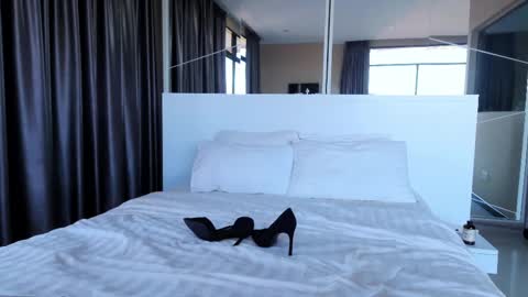 Marie online show from 10, 3, 2025