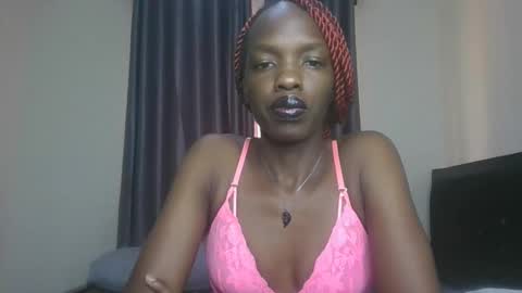 Snapshot of marie_louis chatting on 15, 3, 2026 Marie online show from 15, 3, 2026