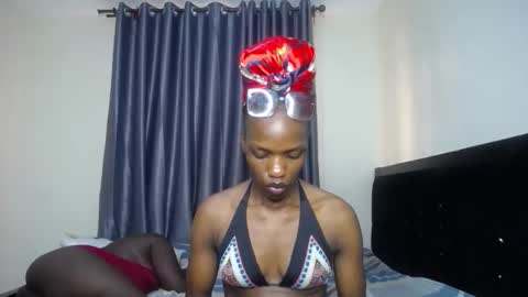 Snapshot of marie_louis chatting on 22, 3, 2026 Marie online show from 22, 3, 2026