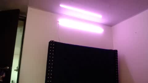 Snapshot of mariel_sins21 chatting on 26, 1, 2025 Mariie online show from 26, 1, 2025