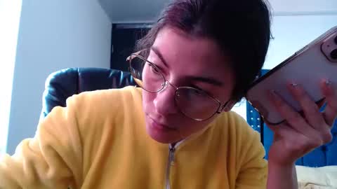 Snapshot of mariel_sins21 chatting on 10, 2, 2025 Mariie online show from 10, 2, 2025