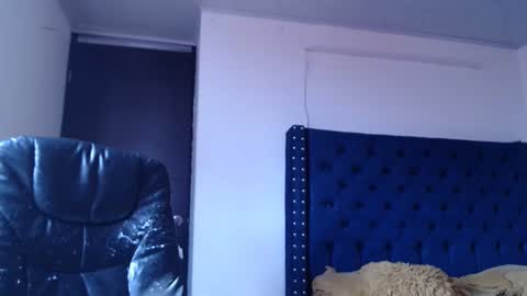Snapshot of mariel_sins21 chatting on 15, 2, 2025 Mariie online show from 15, 2, 2025