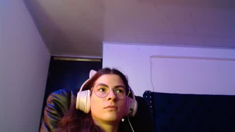Snapshot of mariel_sins21 chatting on 16, 2, 2025 Mariie online show from 16, 2, 2025