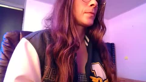 Snapshot of mariel_sins21 chatting on 17, 2, 2025 Mariie online show from 17, 2, 2025