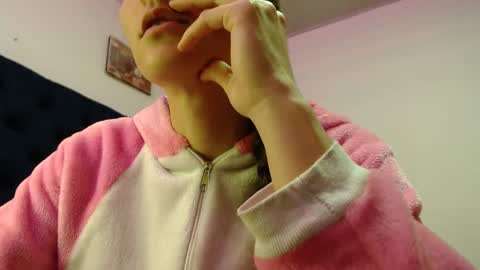 Snapshot of mariel_sins21 chatting on 27, 2, 2025 Mariie online show from 27, 2, 2025