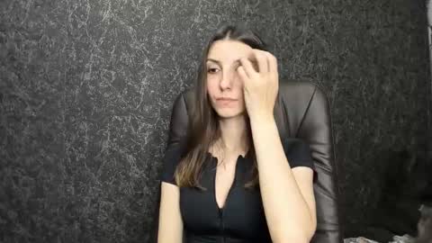 marielleanker online show from 18, 11, 2025