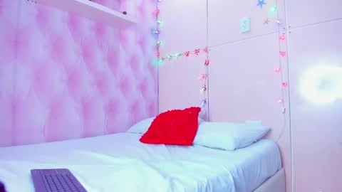 Marie online show from 24, 12, 2024