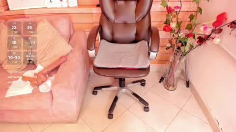 Snapshot of marien_thomson_ chatting on 21, 1, 2025 Marien online show from 21, 1, 2025
