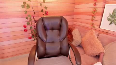 Snapshot of marien_thomson_ chatting on 25, 1, 2025 Marien online show from 25, 1, 2025