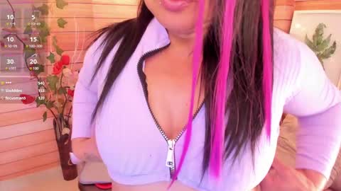Snapshot of marien_thomson_ chatting on 13, 2, 2025 Marien online show from 13, 2, 2025
