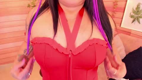 Snapshot of marien_thomson_ chatting on 23, 2, 2025 Marien online show from 23, 2, 2025