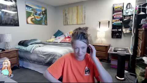 Snapshot of mariewaters chatting on 27, 2, 2025 Marie Ann Waters online show from 27, 2, 2025