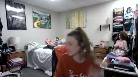 Snapshot of mariewaters chatting on 4, 3, 2025 Marie Ann Waters online show from 4, 3, 2025