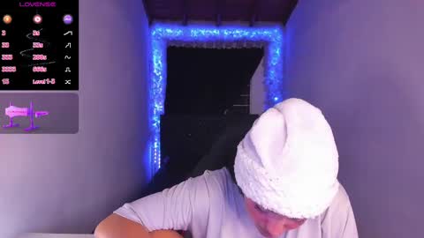 Mariana Hasper online show from 6, 12, 2024