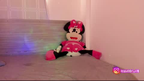 Luna Dulk online show from 2, 12, 2024