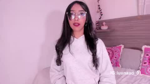 Luna Dulk online show from 23, 9, 2025