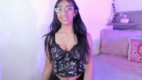 Luna Dulk online show from 6, 1, 2026