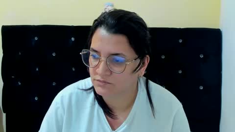 Snapshot of marilyn_garcia chatting on 18, 12, 2024 MARILYN SEXY online show from 18, 12, 2024