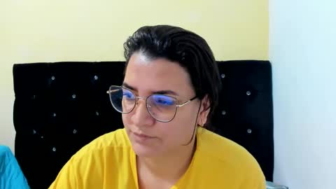 Snapshot of marilyn_garcia chatting on 27, 12, 2024 MARILYN SEXY online show from 27, 12, 2024