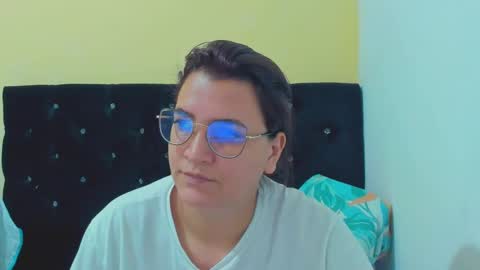 Snapshot of marilyn_garcia chatting on 30, 12, 2024 MARILYN SEXY online show from 30, 12, 2024