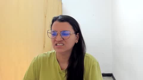 Snapshot of marilyn_garcia chatting on 18, 10, 2025 MARILYN SEXY online show from 18, 10, 2025