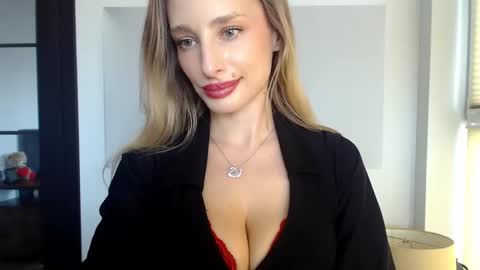 MarilynDevilish online show from 22, 2, 2025