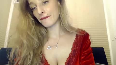 MarilynDevilish online show from 6, 3, 2025