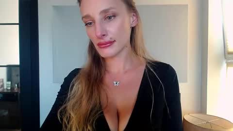 MarilynDevilish online show from 9, 9, 2025
