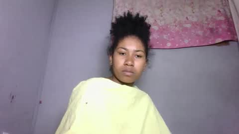 Snapshot of marina0506 chatting on 19, 12, 2025 marina0506 online show from 19, 12, 2025