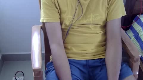 Snapshot of marinavine chatting on 28, 9, 2025 The SHY UncutBoy online show from 28, 9, 2025