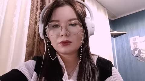 Snapshot of marinciampanella chatting on 27, 2, 2026 Lia online show from 27, 2, 2026