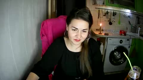 MarinettaQhot online show from 25, 1, 2025