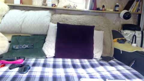 Snapshot of marinka_ chatting on 22, 11, 2025 marinka_ online show from 22, 11, 2025