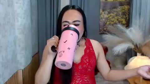 LEAH online show from 7, 1, 2026