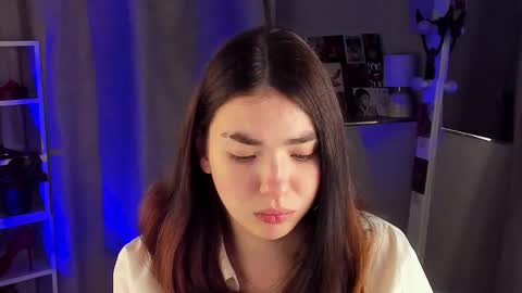marissa_garcia online show from 24, 9, 2025