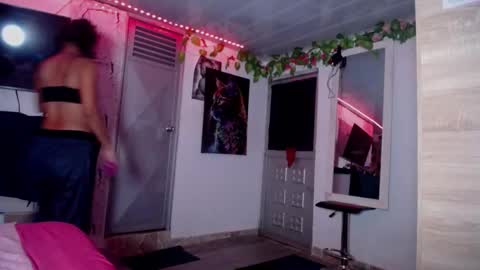 Snapshot of maritza_ferrerr chatting on 19, 11, 2025 Maritza Ferrer -Samara Beltran online show from 19, 11, 2025