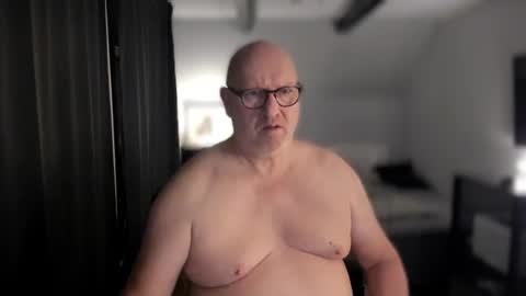 Mark online show from 14, 2, 2025