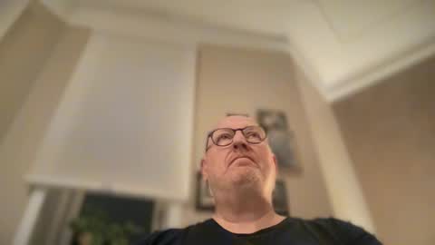 Mark online show from 15, 2, 2025