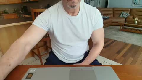 Mark online show from 24, 2, 2025